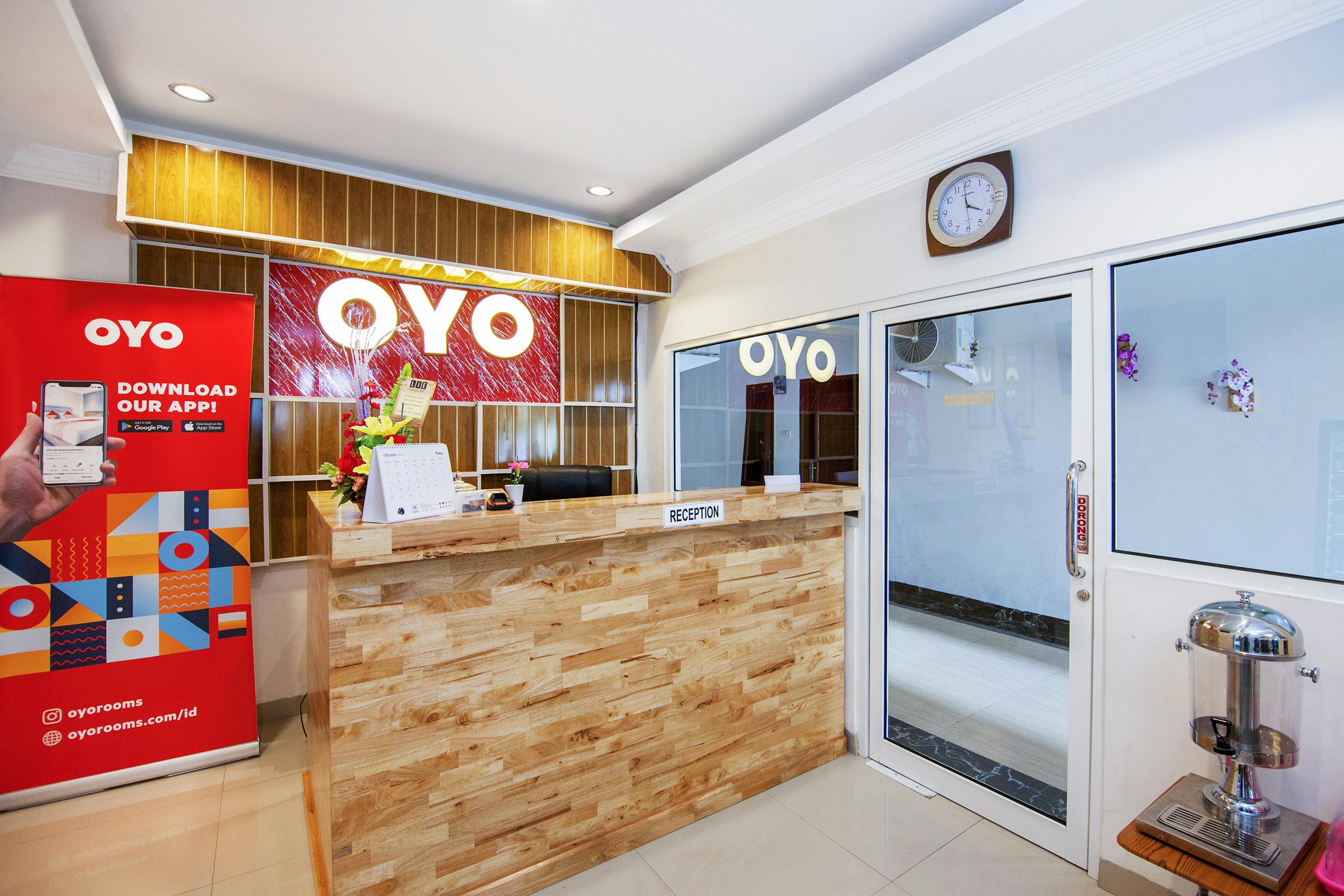 Super Oyo 621 Vania Residence Medan Eksteriør billede